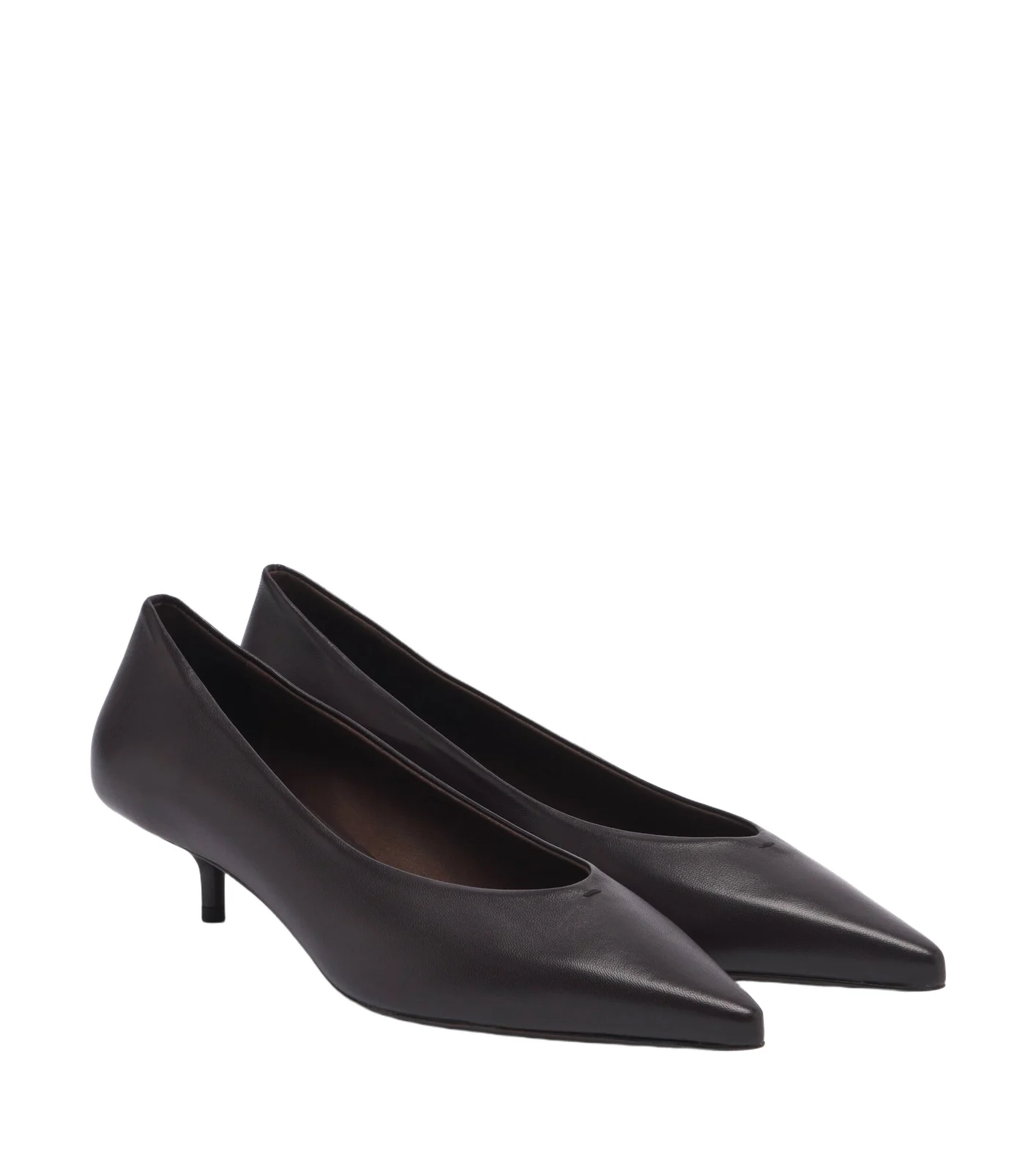 Leather pumps