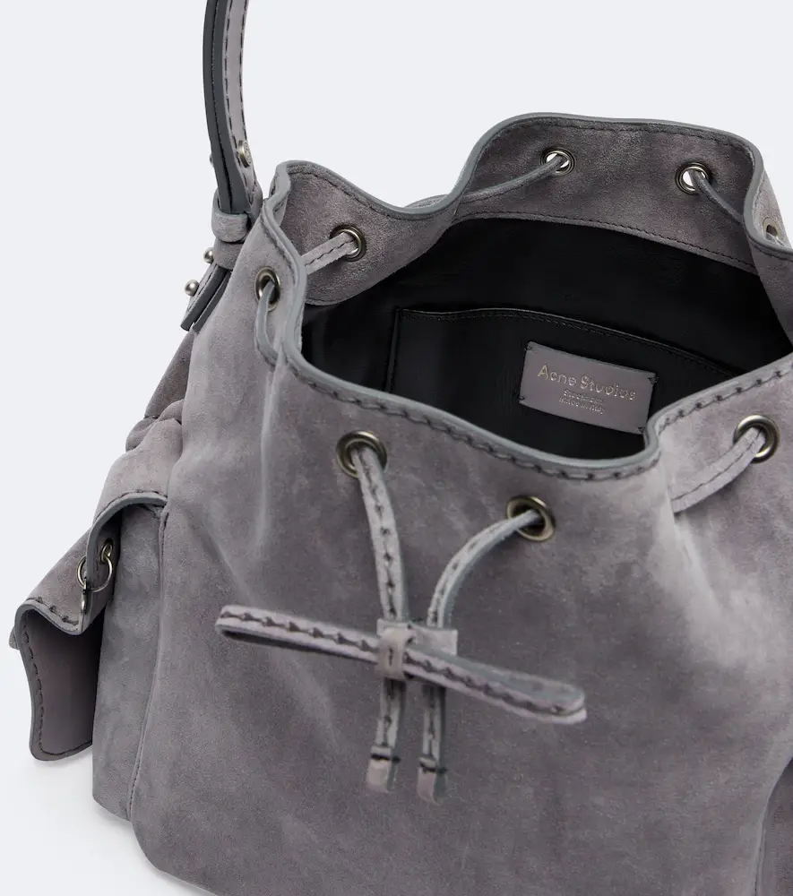 Acne Studios Multipocket Medium suede bucket bag | Thumbnail 3 Acne Studios Multipocket Medium suede bucket bag | Thumbnail 3