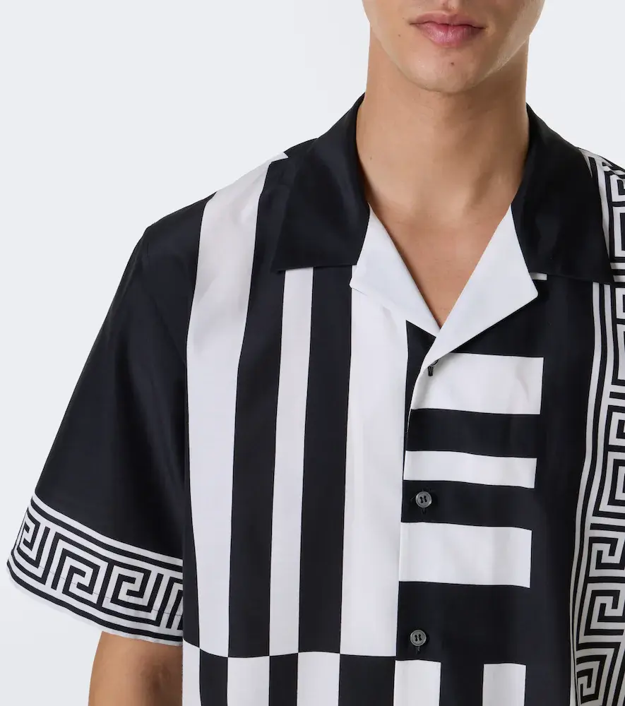 Versace Printed cotton and silk bowling shirt | Thumbnail 3 Versace Printed cotton and silk bowling shirt | Thumbnail 3