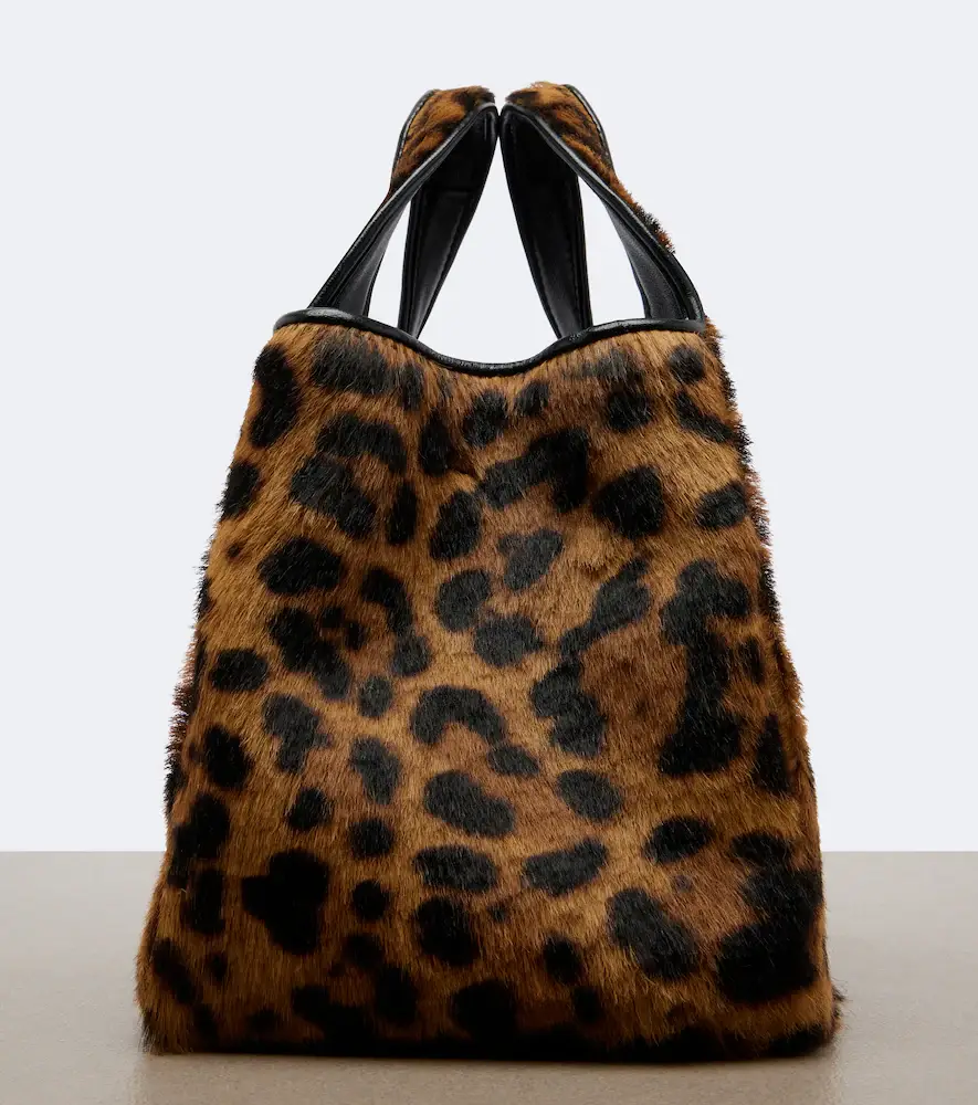 Saint Laurent Le 5 à 7 Bea Baby calf hair top-handle bag | Thumbnail 2 Saint Laurent Le 5 à 7 Bea Baby calf hair top-handle bag | Thumbnail 2