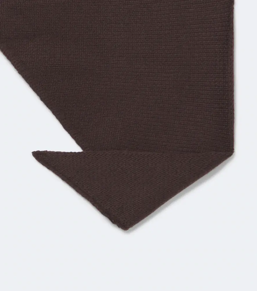 Yves Salomon Cashmere scarf | Thumbnail 2 Yves Salomon Cashmere scarf | Thumbnail 2