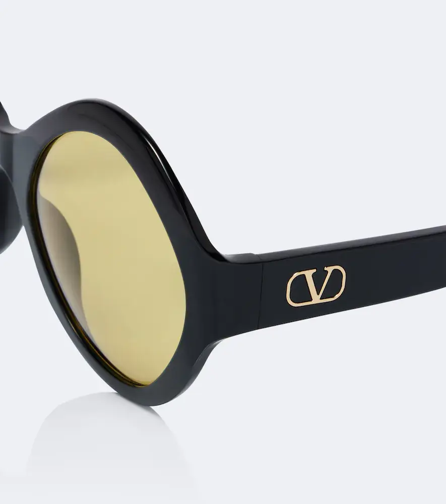 Valentino Garavani L'8 VLogo round sunglasses | Thumbnail 2 Valentino Garavani L'8 VLogo round sunglasses | Thumbnail 2