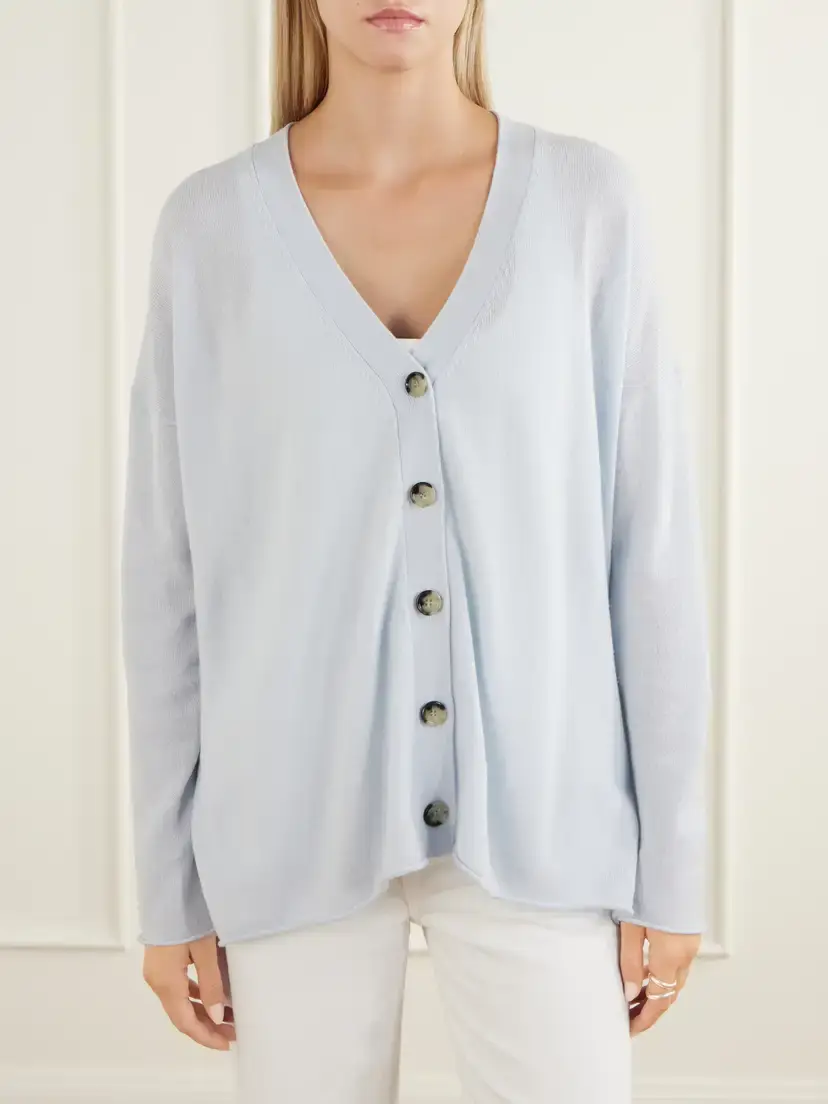 Allude V-neck Cashmere Cardigan | Thumbnail 3 Allude V-neck Cashmere Cardigan | Thumbnail 3