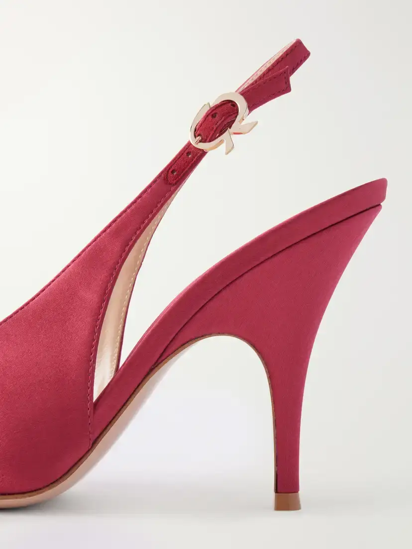 Gianvito Rossi Sofia 95 Logo-detailed Satin Slingback Pumps | Thumbnail 5 Gianvito Rossi Sofia 95 Logo-detailed Satin Slingback Pumps | Thumbnail 5