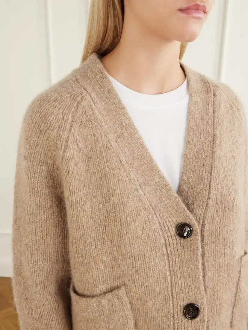 Allude V-neck Cashmere Cardigan | Thumbnail 5 Allude V-neck Cashmere Cardigan | Thumbnail 5