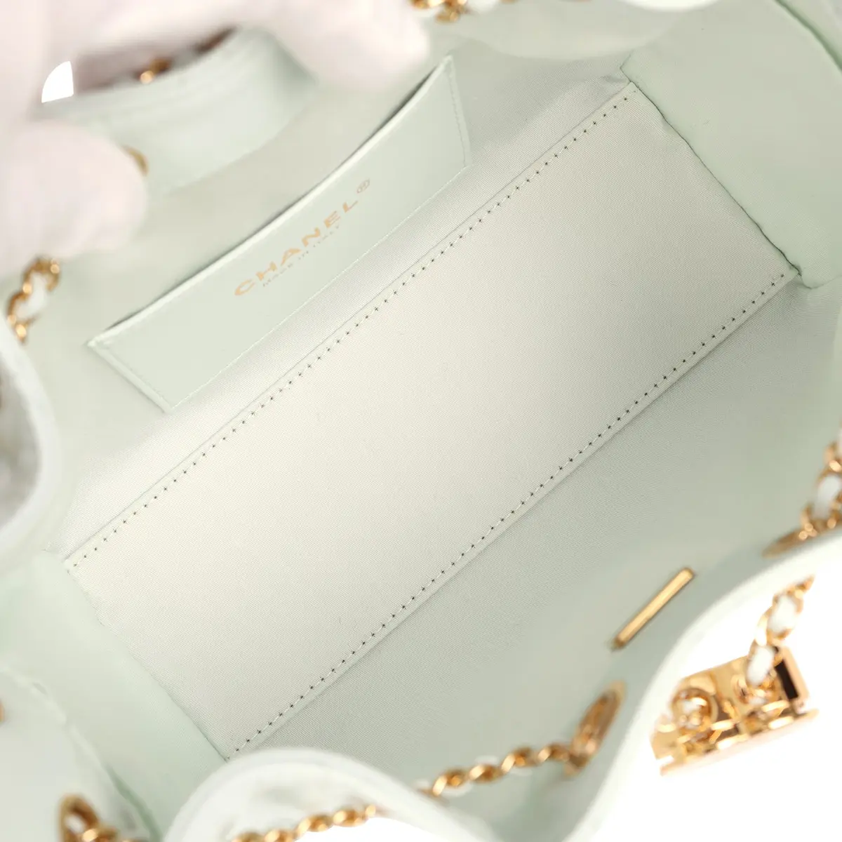 Chanel Chanel Mini 25 Hobo Bag Light Blue Caviar Gold Hardware | Thumbnail 8