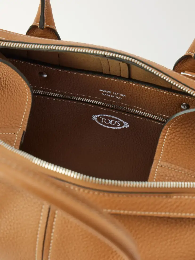 Tod's Bauletto Textured-leather Tote | Thumbnail 6 Tod's Bauletto Textured-leather Tote | Thumbnail 6
