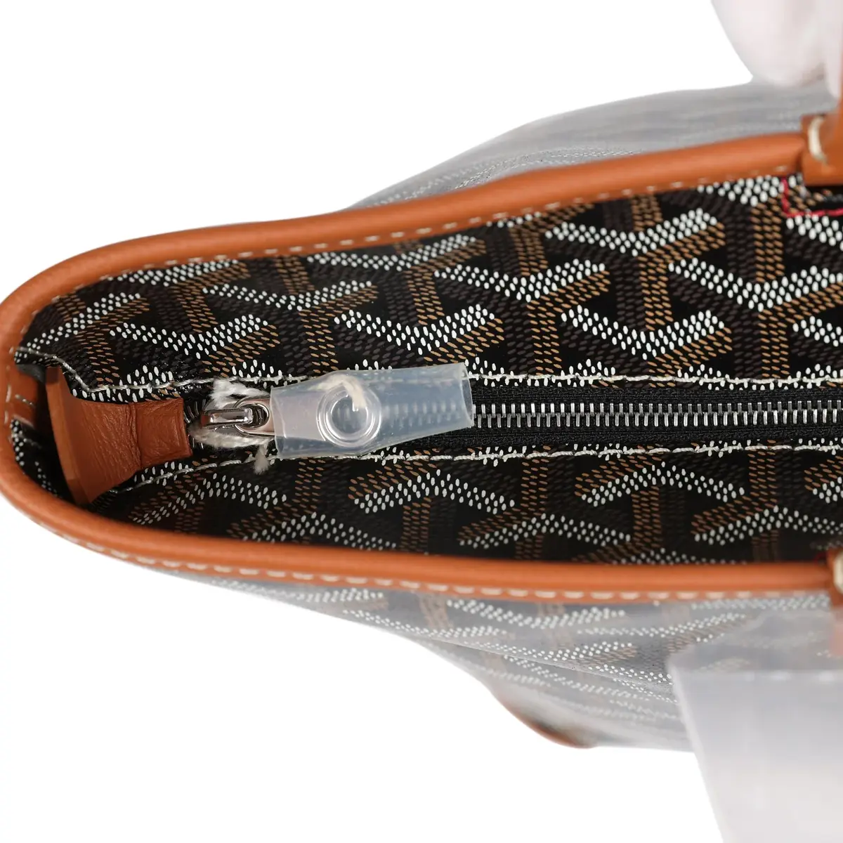 goyard Goyard Goyardine Black, Brown Artois PM Palladium Hardware | Thumbnail 8 goyard Goyard Goyardine Black, Brown Artois PM Palladium Hardware | Thumbnail 8