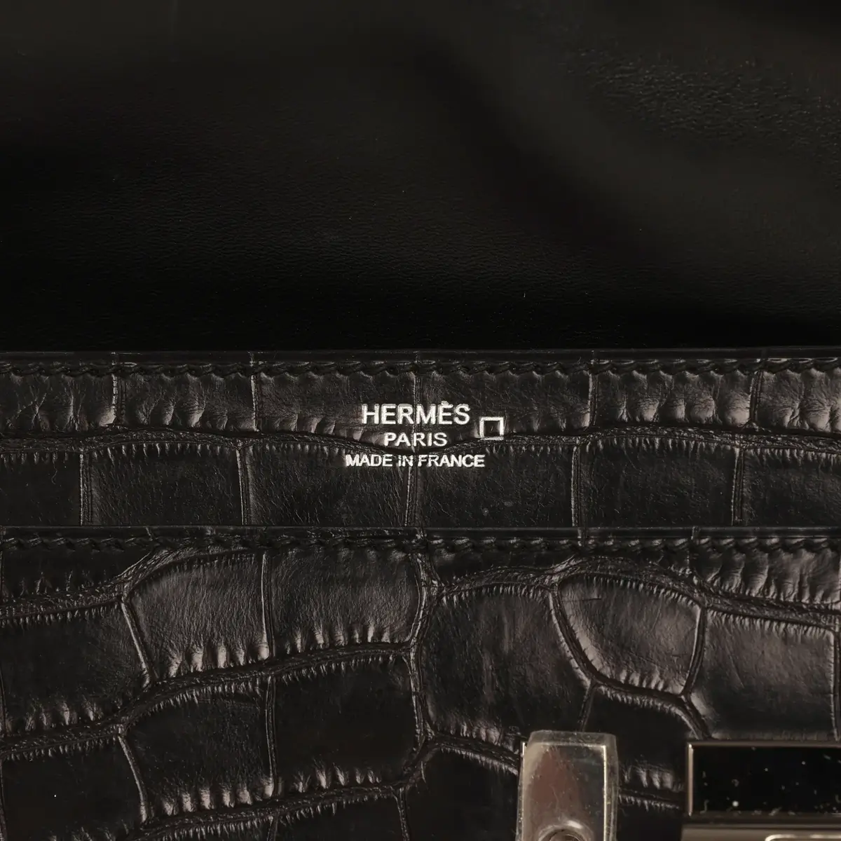 HERMÈS Pre-owned Hermes Verrou Clutch Black Matte Alligator Mississippiensis Palladium Hardware | Thumbnail 8 HERMÈS Pre-owned Hermes Verrou Clutch Black Matte Alligator Mississippiensis Palladium Hardware | Thumbnail 8