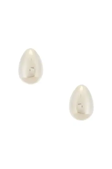 SOPHIE BUHAI Tiny Egg Stud Earrings | Image 1 SOPHIE BUHAI Tiny Egg Stud Earrings | Image 1