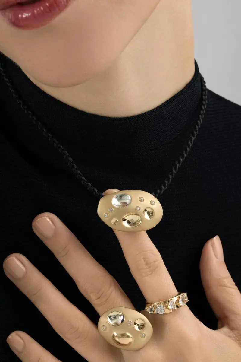 CAROL KAUFFMANN Diamond Rocks Flinstones Pendant Necklace | Thumbnail 3