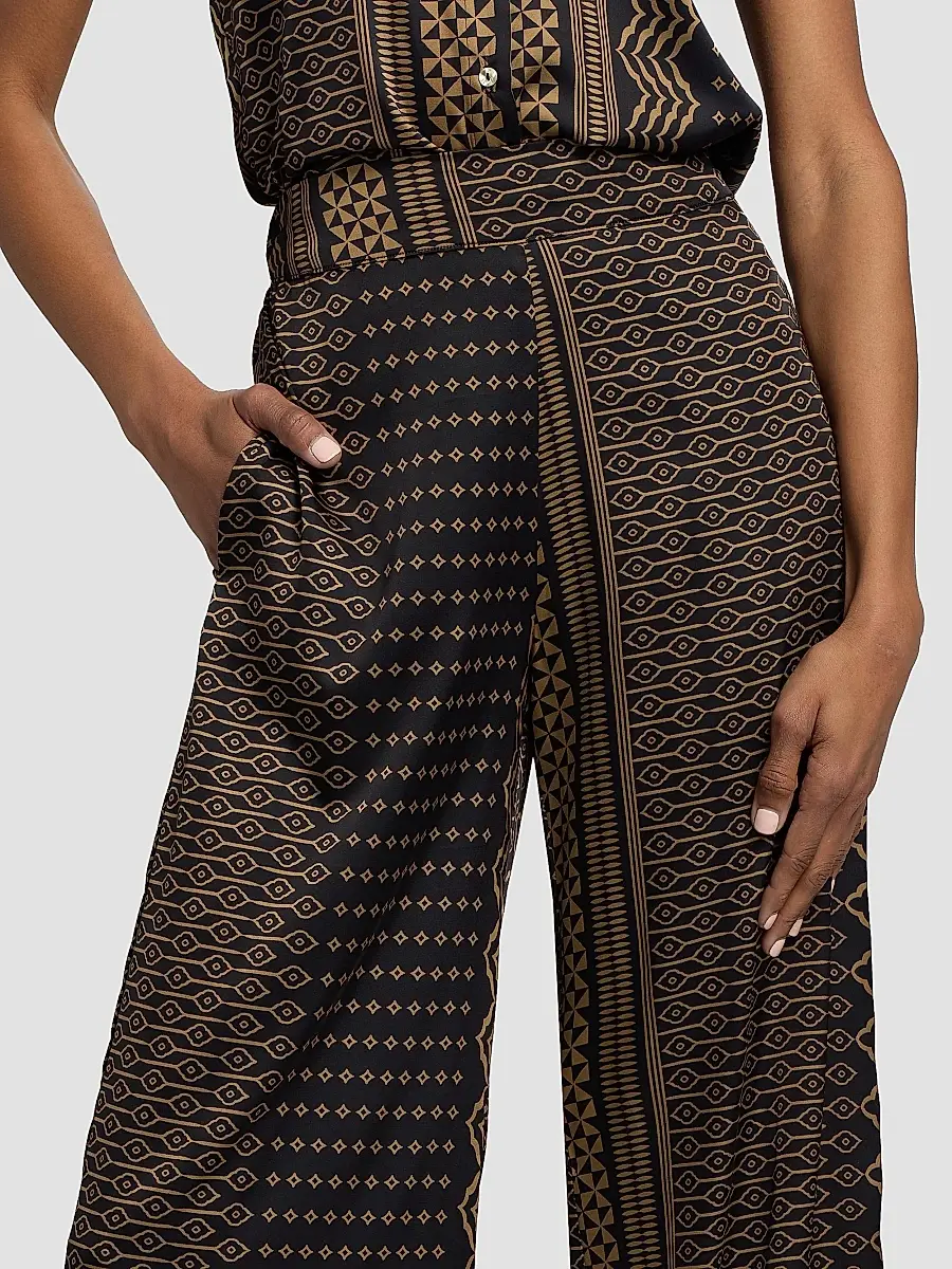 Misa Los Angeles Women's Izzie Geometric-Print Wide-Leg Pants | Thumbnail 6 Misa Los Angeles Women's Izzie Geometric-Print Wide-Leg Pants | Thumbnail 6