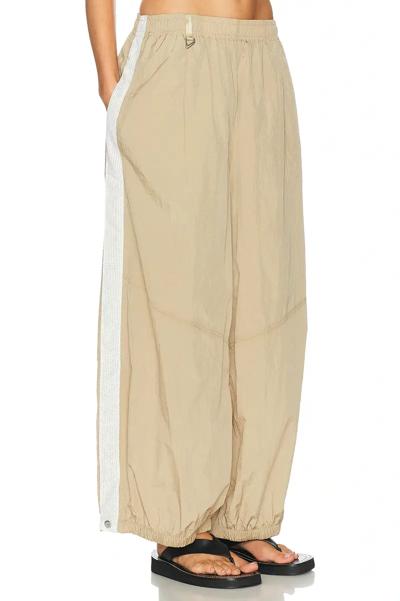 Nike Balloon Track Pant | Image 1 Nike Balloon Track Pant | Image 1