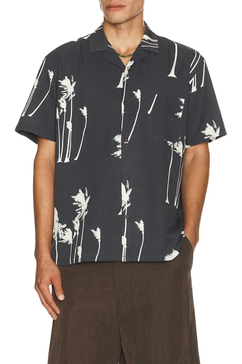 Hurricane Palm Stretch Buttonup Hurricane Palm Stretch Buttonup