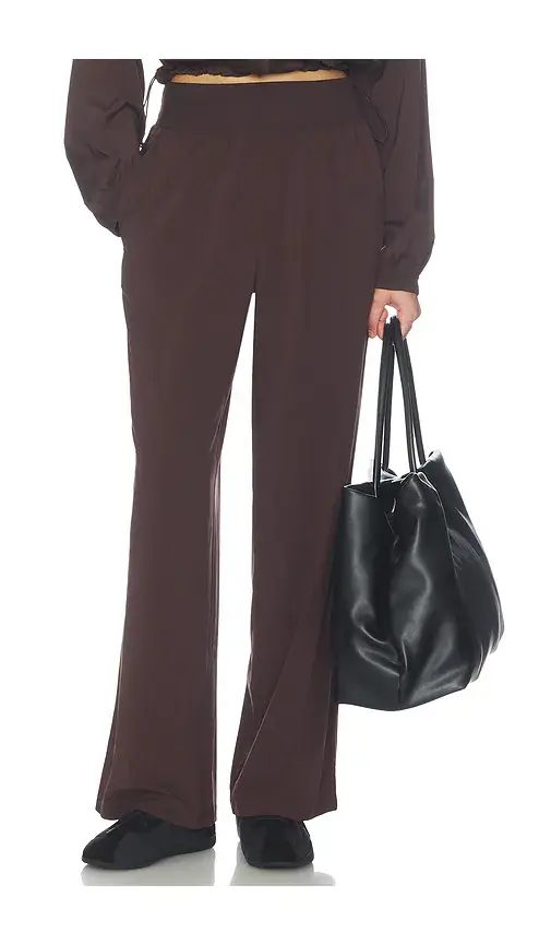 Beyond Yoga Move Free Pant | Image 1 Beyond Yoga Move Free Pant | Image 1