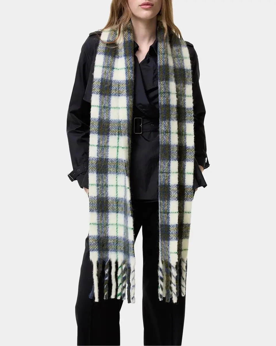 Burberry Check Narrow Alpaca-Wool Scarf | Thumbnail 3 Burberry Check Narrow Alpaca-Wool Scarf | Thumbnail 3