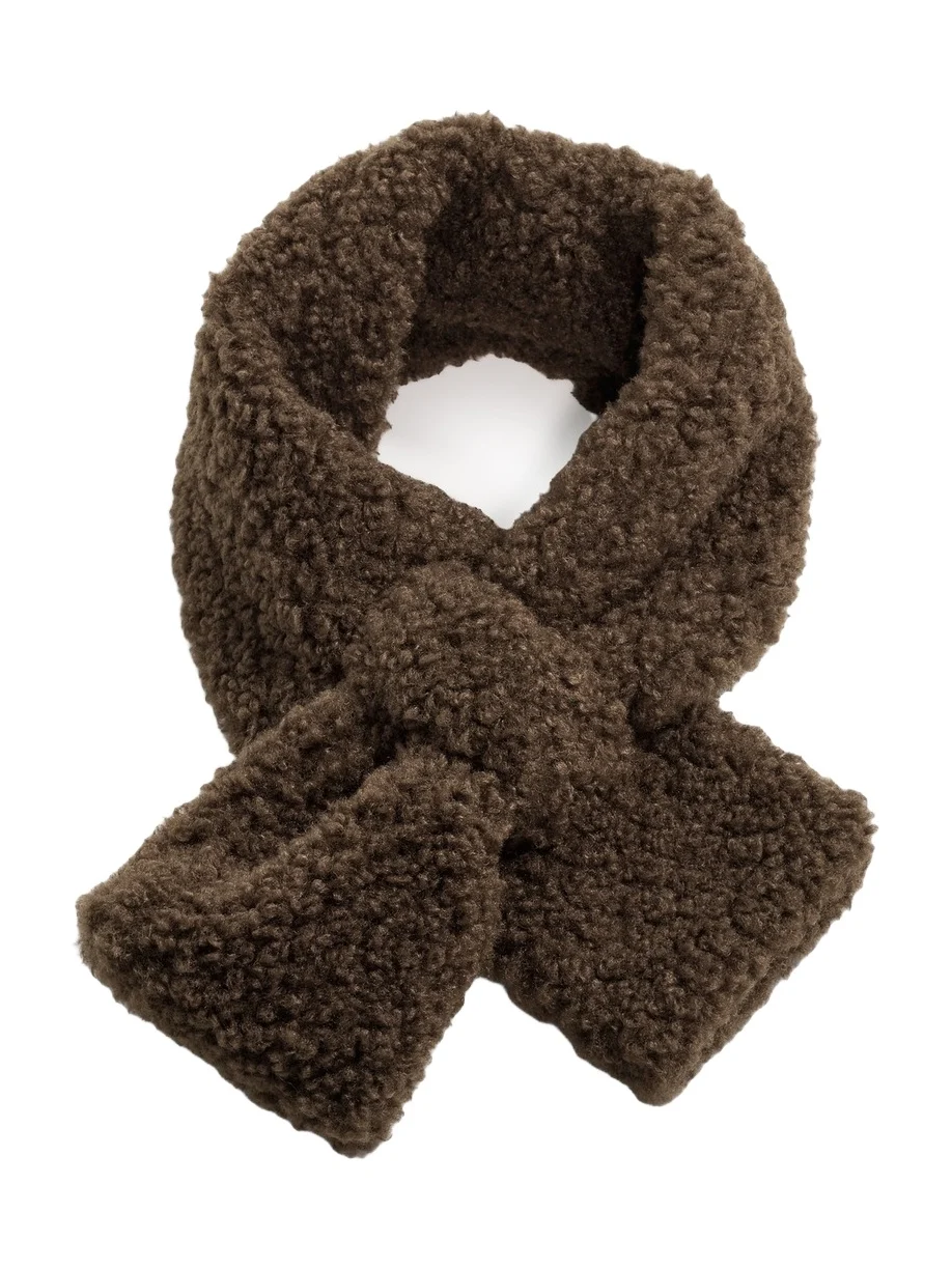 Hat Attack Teddy Sherpa Pull Thru Scarf