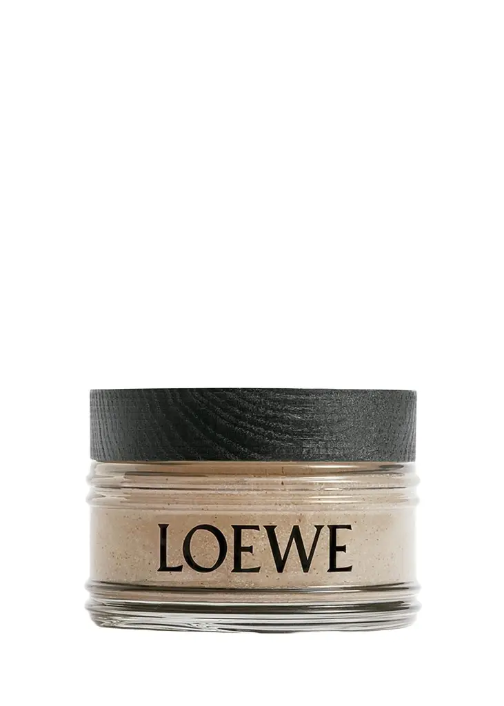 Loewe Tomato Leaves Body Scrub, 6.8 oz. | Image 1 Loewe Tomato Leaves Body Scrub, 6.8 oz. | Image 1
