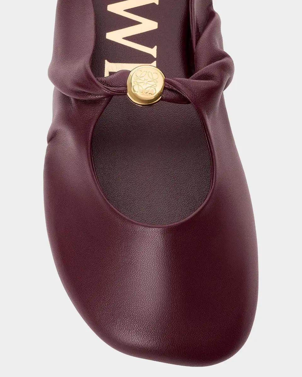 Loewe Pebble Soft Leather Mules | Thumbnail 3 Loewe Pebble Soft Leather Mules | Thumbnail 3