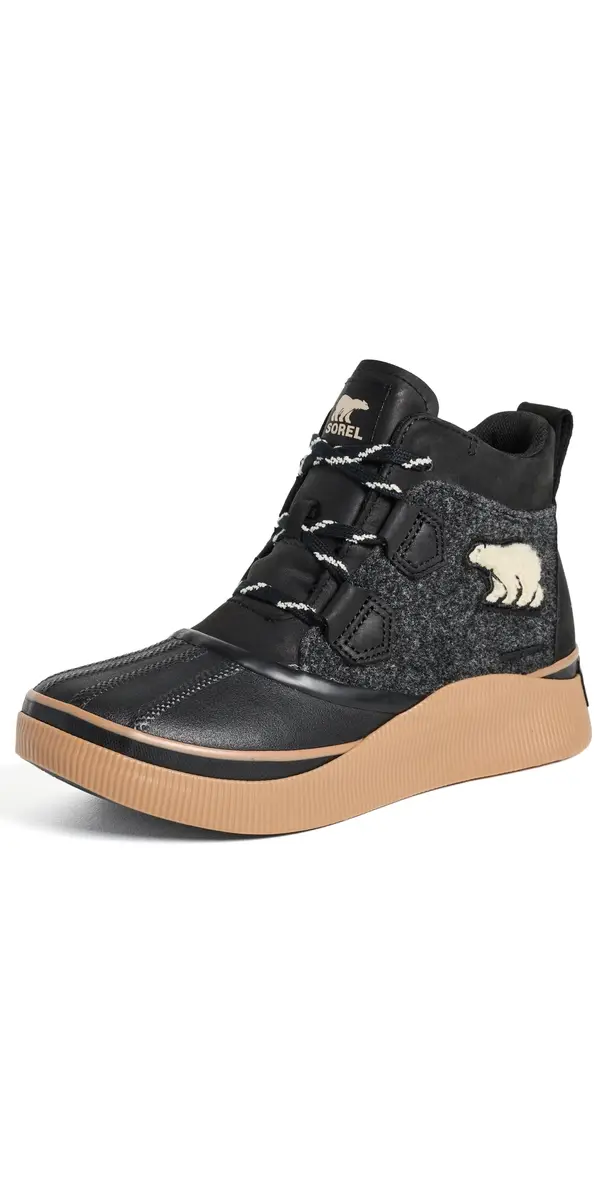 Sorel Out N About IV Classic Waterproof Boots Black | Image 1 Sorel Out N About IV Classic Waterproof Boots Black | Image 1