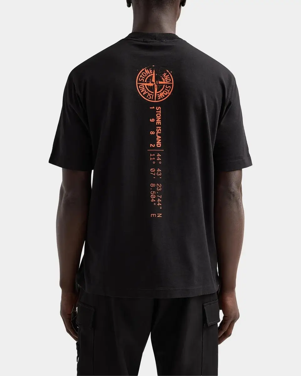 Stone Island Men's Logo Cotton Crewneck T-Shirt | Thumbnail 3 Stone Island Men's Logo Cotton Crewneck T-Shirt | Thumbnail 3