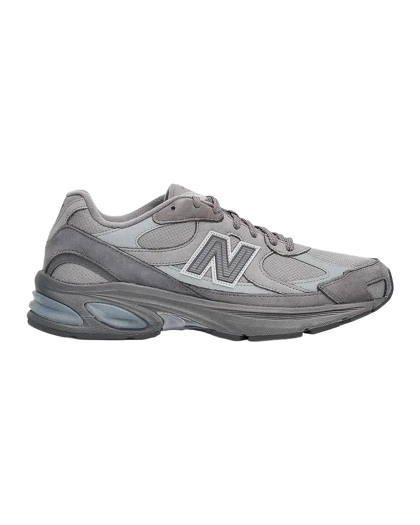 Comme des Garçons x New Balance Men's Mesh Low-Top Sneakers | Image 1 Comme des Garçons x New Balance Men's Mesh Low-Top Sneakers | Image 1