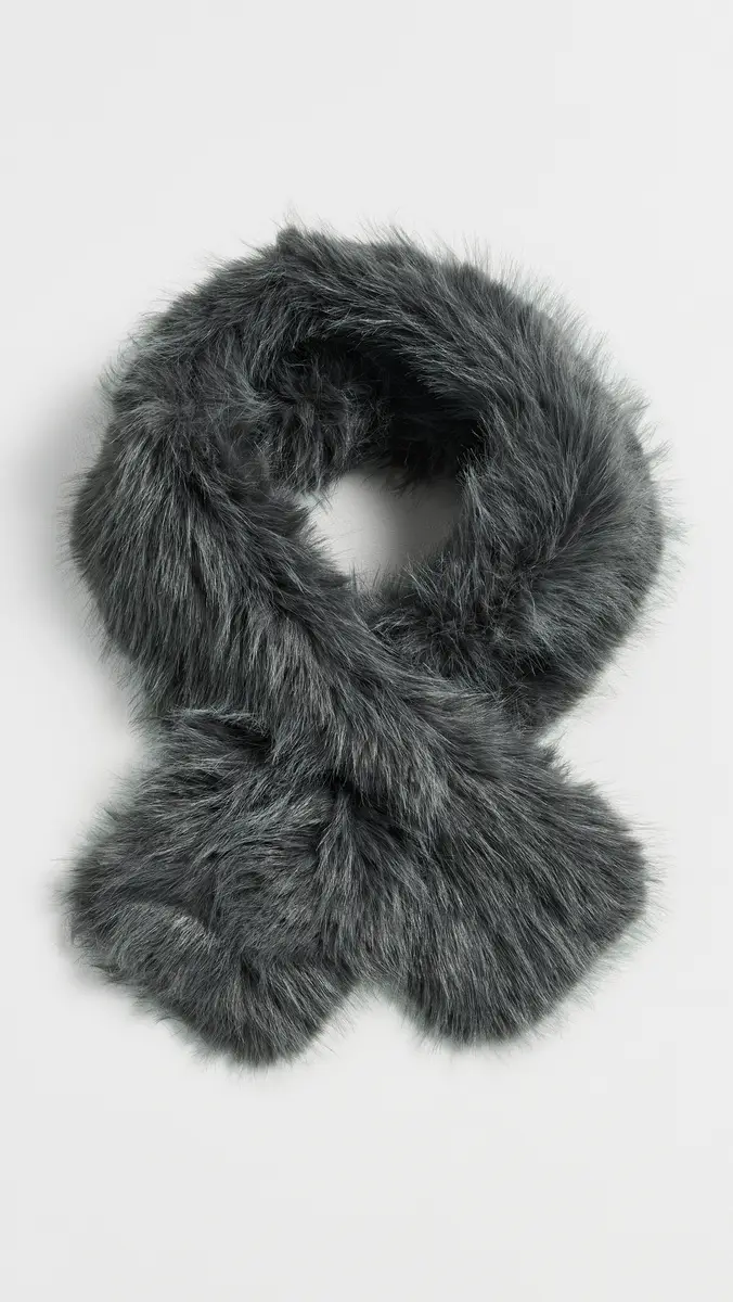 Hat Attack Foxy Pull Thru Scarf | Thumbnail 2