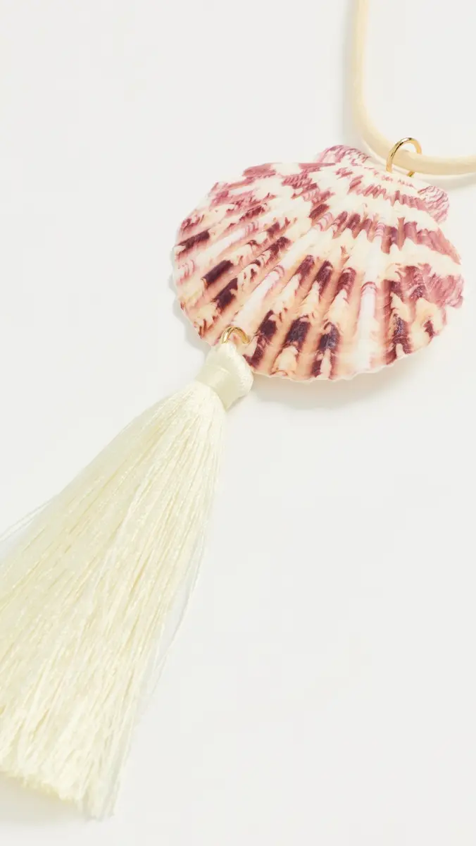 Logan Tay Scallop Shell Tassel Necklace | Thumbnail 4 Logan Tay Scallop Shell Tassel Necklace | Thumbnail 4