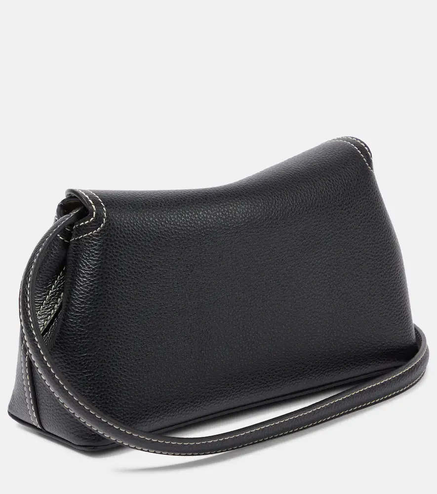 TOTEME T-Lock Small leather clutch | Thumbnail 2 TOTEME T-Lock Small leather clutch | Thumbnail 2