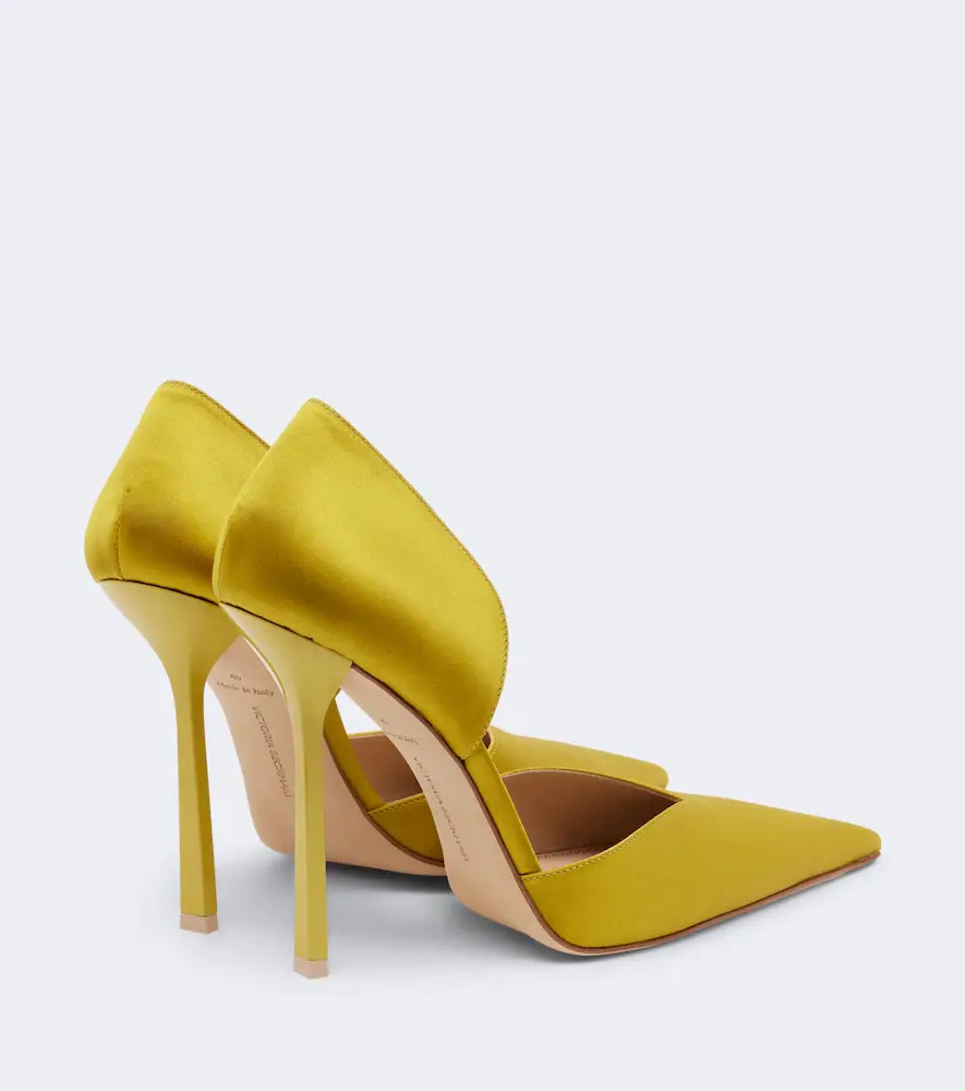 Victoria Beckham Victoria satin pumps | Thumbnail 2