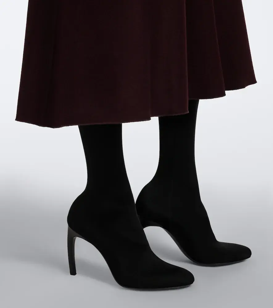 Victoria Beckham Harlow jersey over-the-knee boots | Thumbnail 6 Victoria Beckham Harlow jersey over-the-knee boots | Thumbnail 6