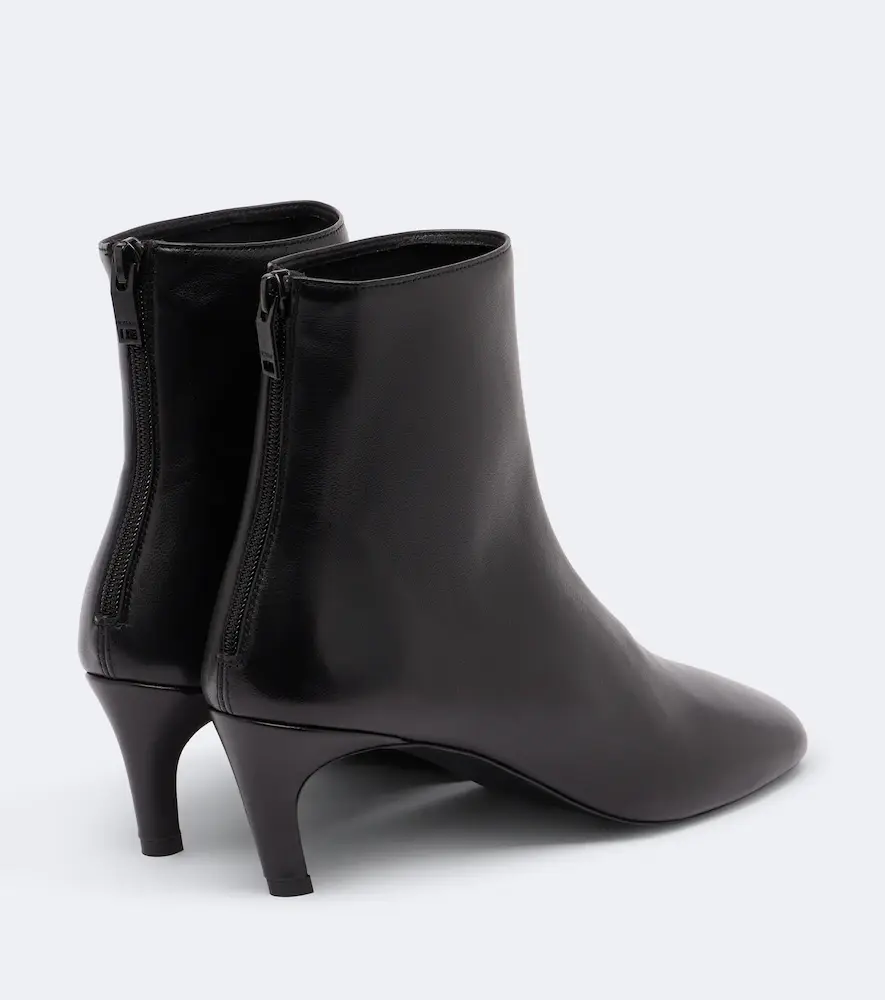 TOTEME Leather ankle boots | Thumbnail 3