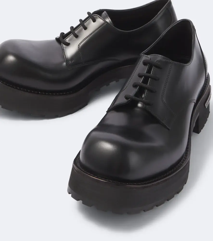 Balenciaga Venom leather Derby shoes | Thumbnail 3 Balenciaga Venom leather Derby shoes | Thumbnail 3