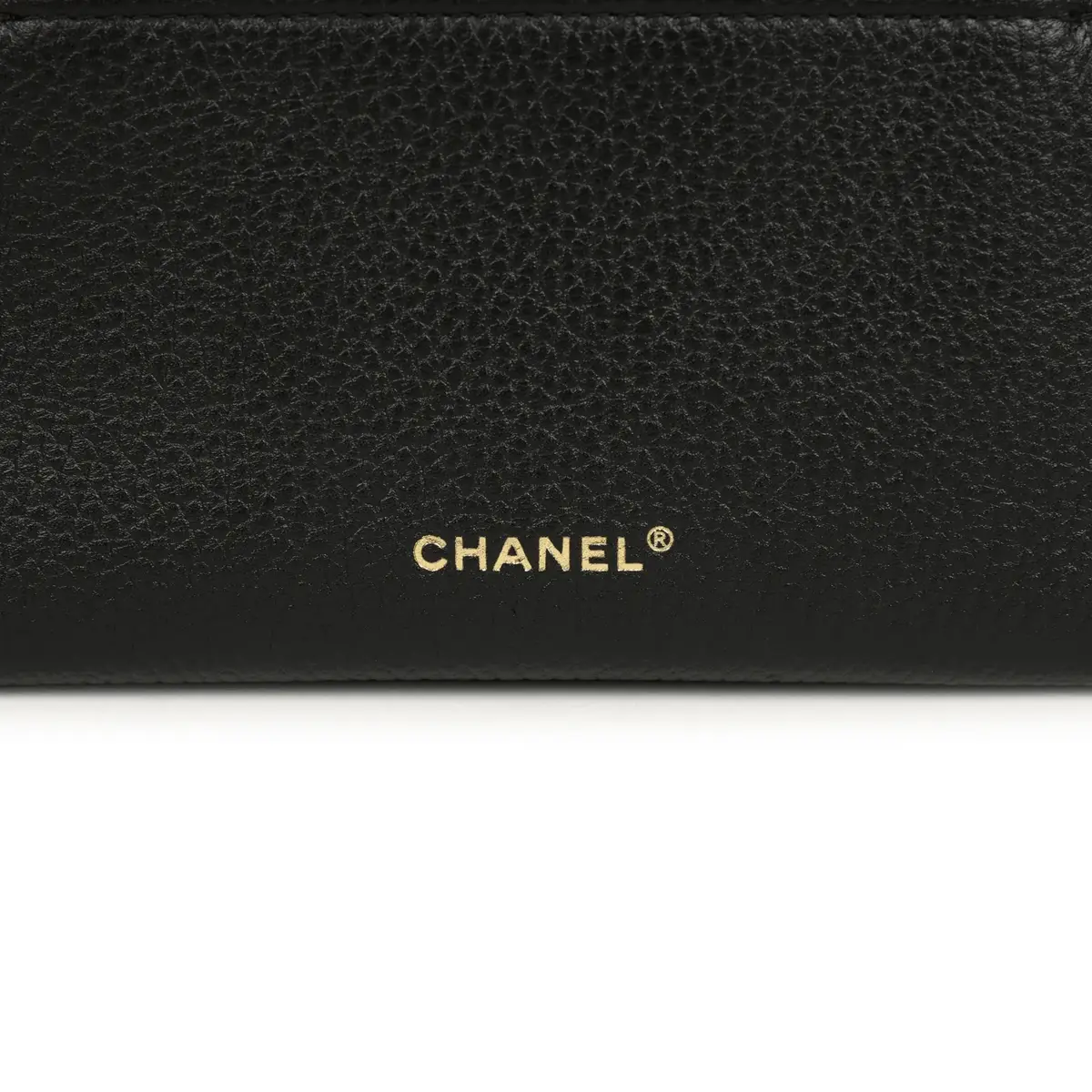 Chanel Chanel "Supple" Top Handle Long Vanity Case with Chain Black Grained Calfskin Gold Hardware | Thumbnail 8 Chanel Chanel "Supple" Top Handle Long Vanity Case with Chain Black Grained Calfskin Gold Hardware | Thumbnail 8