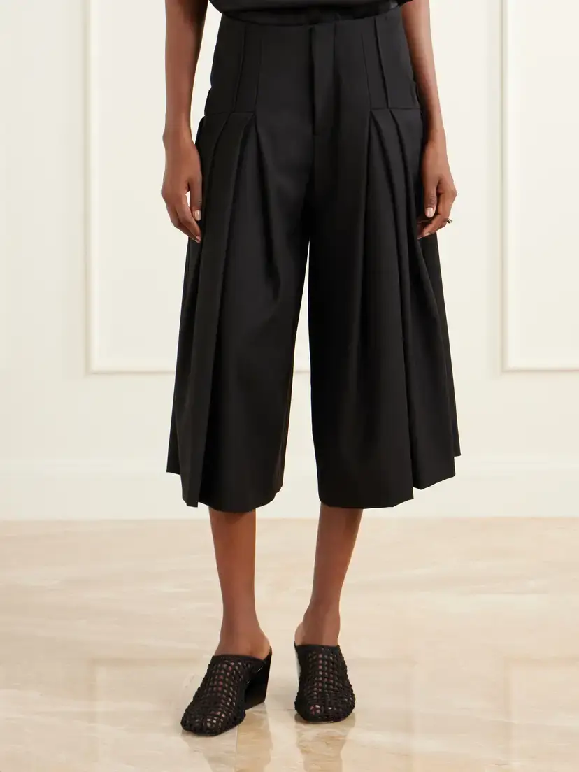 LIBEROWE Pleated Wool-fresco Culotte Shorts | Thumbnail 3 LIBEROWE Pleated Wool-fresco Culotte Shorts | Thumbnail 3