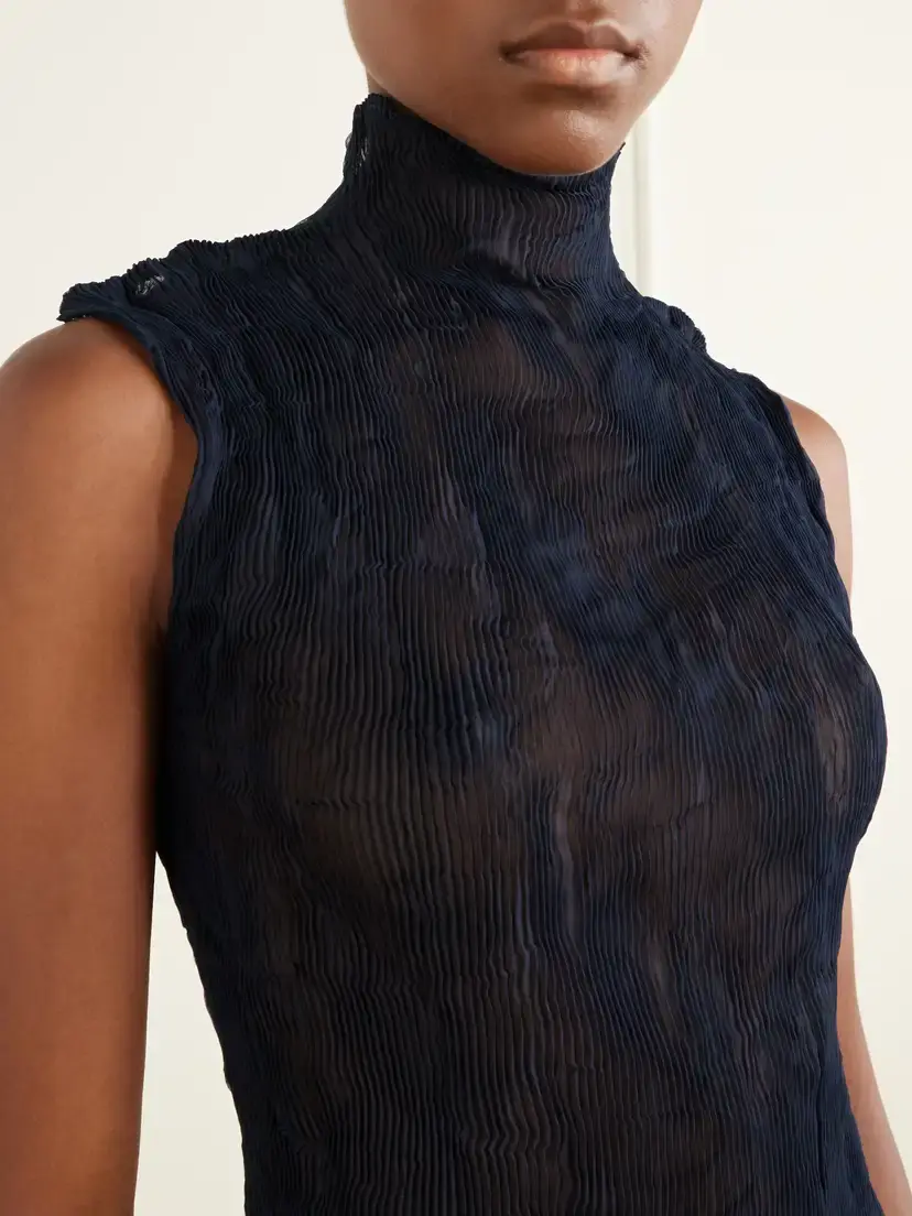 Issey Miyake Twist Plissé-chiffon Top | Thumbnail 4