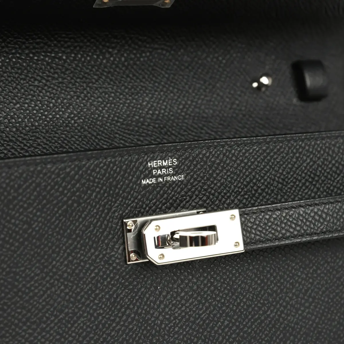 HERMÈS Pre-owned Hermes Kelly Wallet To Go Black Epsom Palladium Hardware | Thumbnail 7 HERMÈS Pre-owned Hermes Kelly Wallet To Go Black Epsom Palladium Hardware | Thumbnail 7
