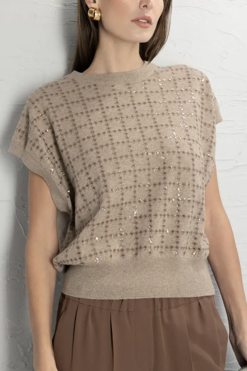 Brunello Cucinelli Dazzling Windowpane Embroidery Knit T-Shirt | Image 1 Brunello Cucinelli Dazzling Windowpane Embroidery Knit T-Shirt | Image 1