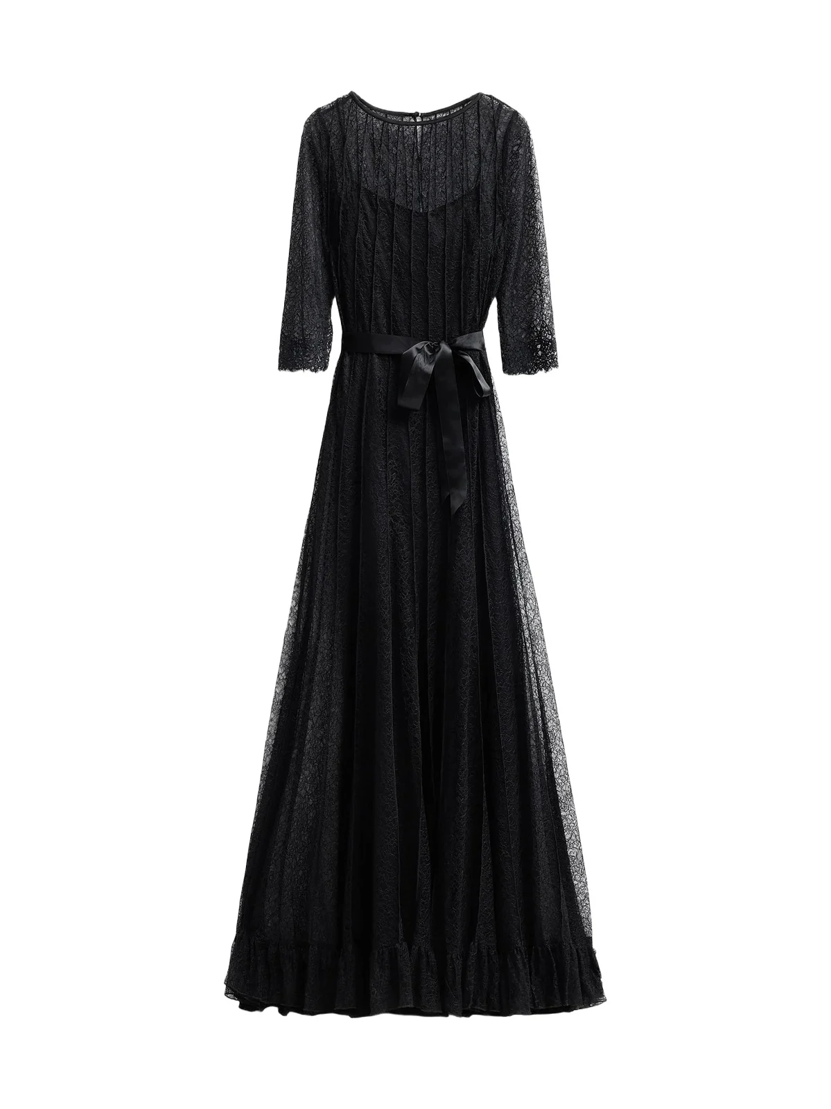 Women's Pintuck Lace Gown Women's Pintuck Lace Gown
