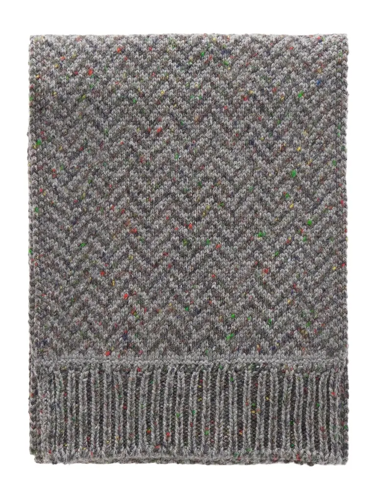 Gabriela Hearst Stanza Logo-Appliquéd Cashmere Scarf - Men | Image 1 Gabriela Hearst Stanza Logo-Appliquéd Cashmere Scarf - Men | Image 1