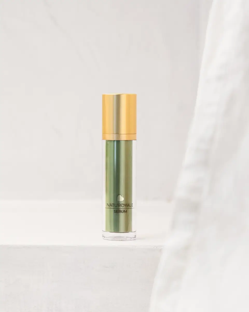 ANNEMARIE BORLIND NATUROYALE Lifting Serum | Thumbnail 2 ANNEMARIE BORLIND NATUROYALE Lifting Serum | Thumbnail 2