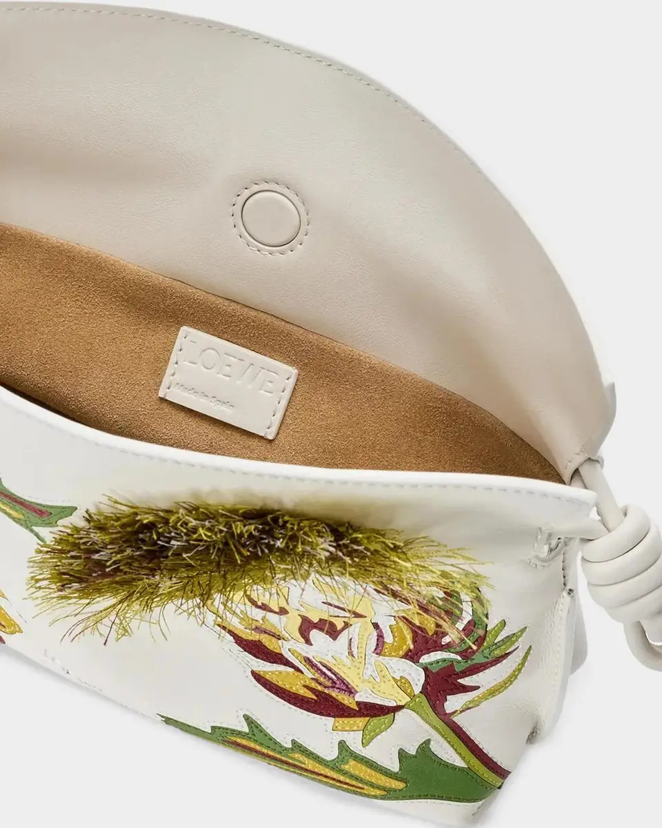 Loewe x Paula's Ibiza Flamenco Artichoke Leather Clutch Bag | Thumbnail 3 Loewe x Paula's Ibiza Flamenco Artichoke Leather Clutch Bag | Thumbnail 3