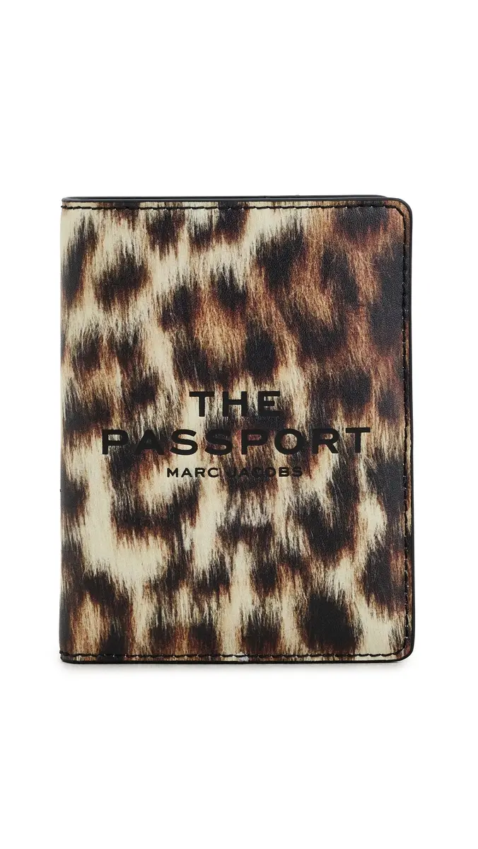 Marc Jacobs The Passport Case | Thumbnail 6 Marc Jacobs The Passport Case | Thumbnail 6