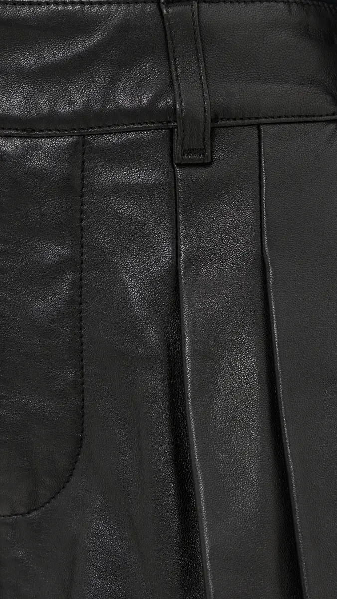 Frame The Lambskin Leather Structural Shorts | Thumbnail 6