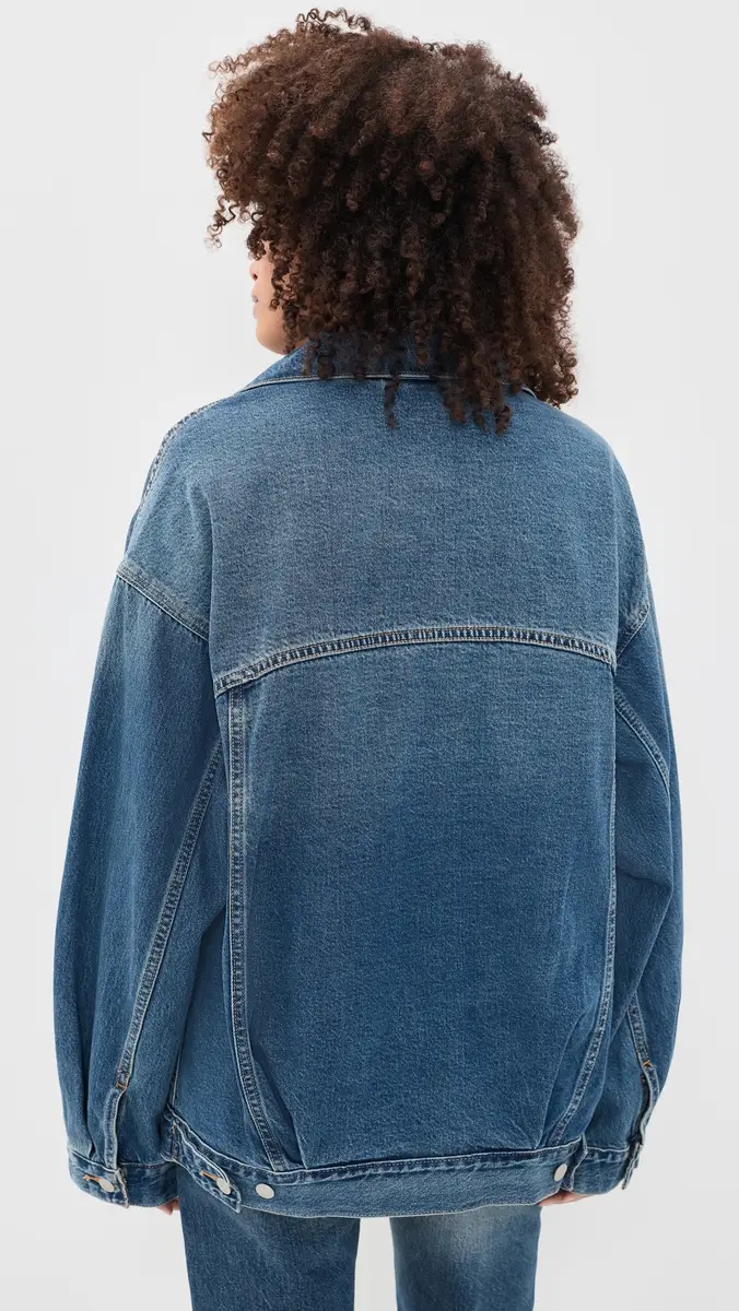 Levi's XL Women's Denim Trucker Jacket | Thumbnail 3 Levi's XL Women's Denim Trucker Jacket | Thumbnail 3
