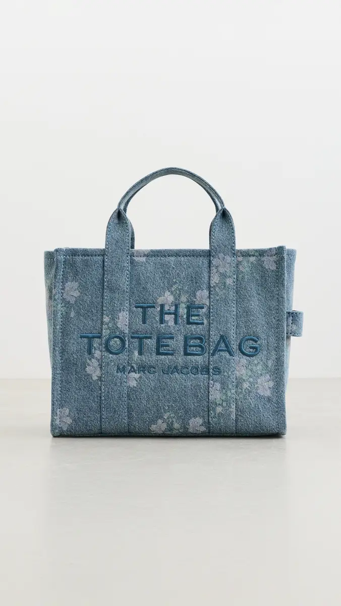 Marc Jacobs The Medium Denim Tote Bag | Thumbnail 2 Marc Jacobs The Medium Denim Tote Bag | Thumbnail 2