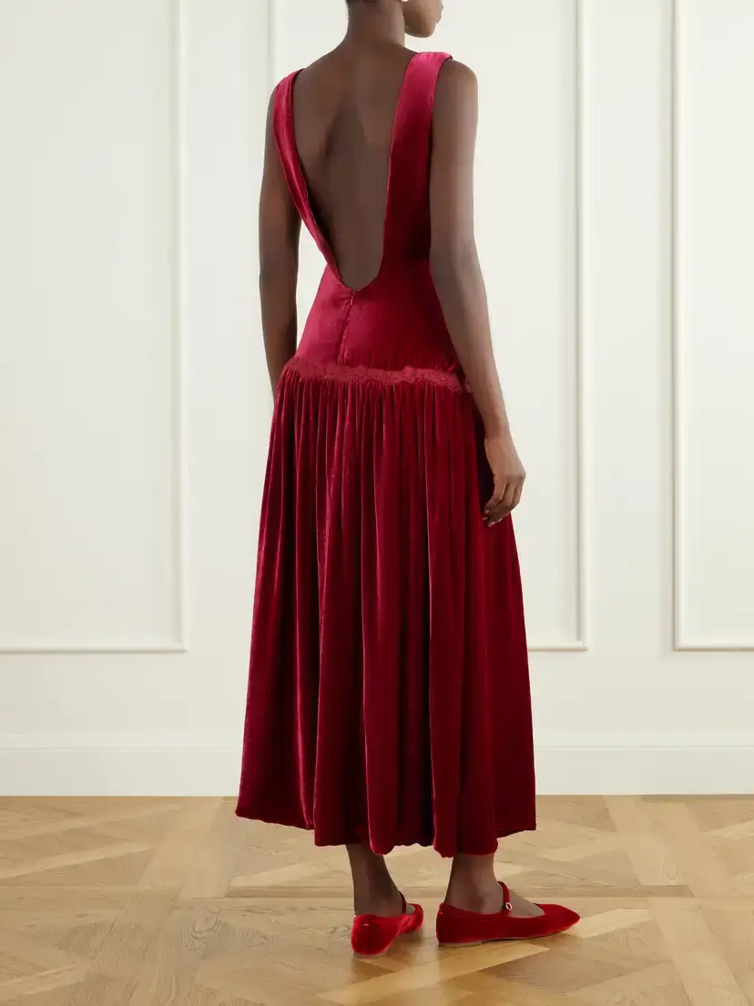 Loretta Caponi Estela Open-back Lace-trimmed Velvet Maxi Dress | Thumbnail 3