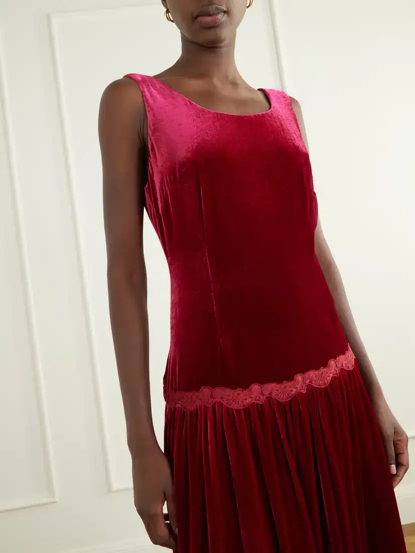 Loretta Caponi Estela Open-back Lace-trimmed Velvet Maxi Dress | Thumbnail 4