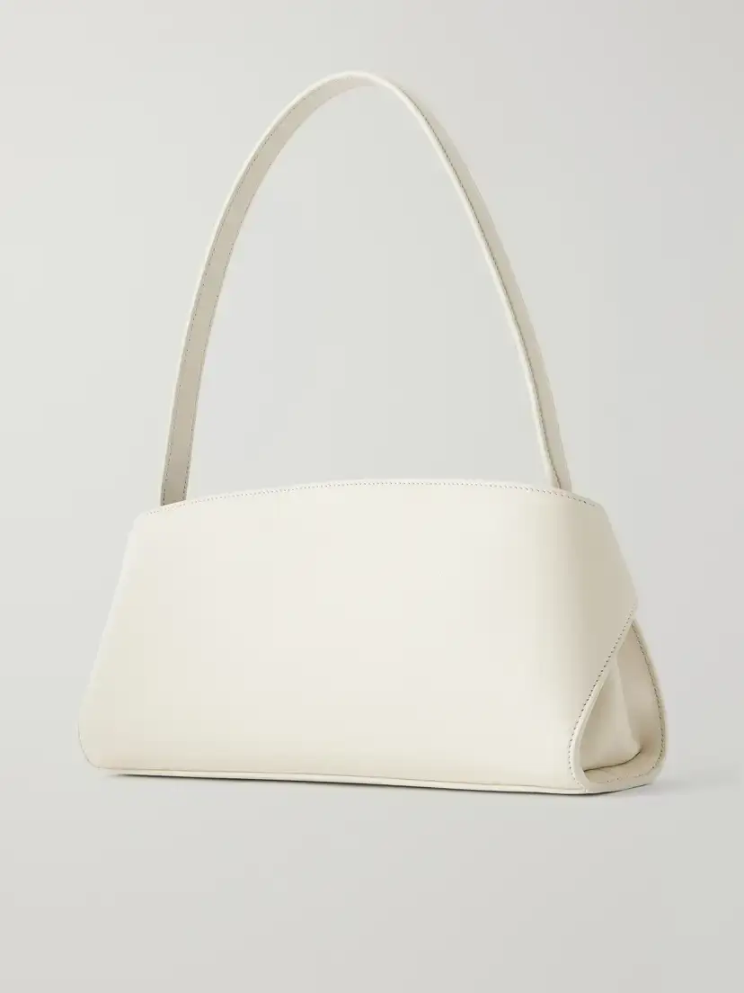 Ferragamo Hug Leather Shoulder Bag | Thumbnail 4