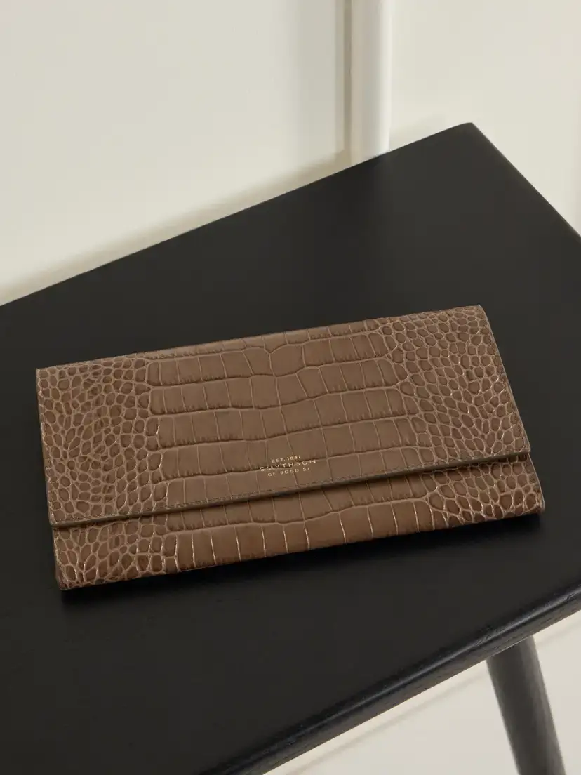 Smythson Mara Croc-effect Leather Jewelry Case | Image 1 Smythson Mara Croc-effect Leather Jewelry Case | Image 1